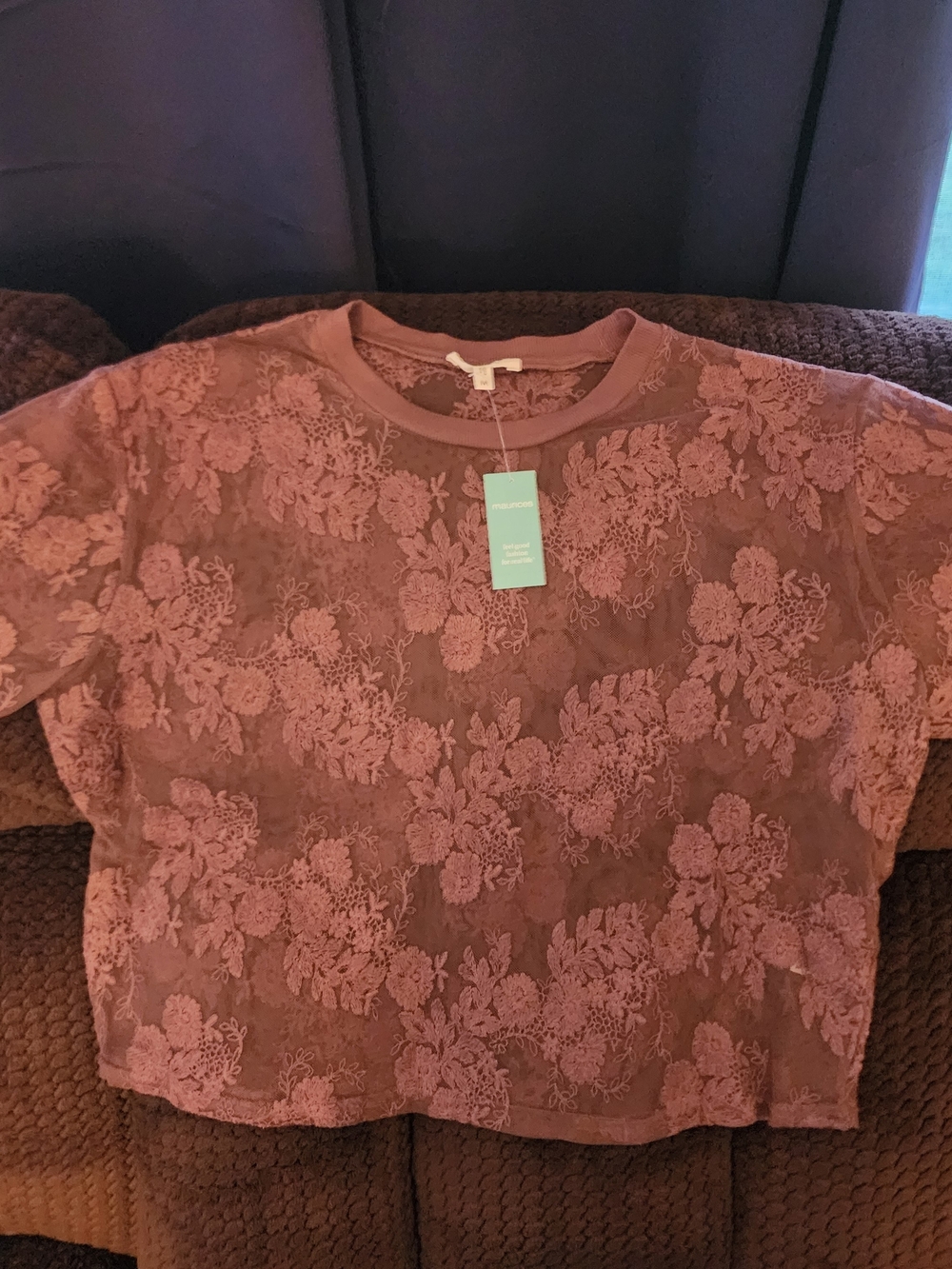 Maurices Lace Floral Crewneck Top. NWT - Picture 3 of 3